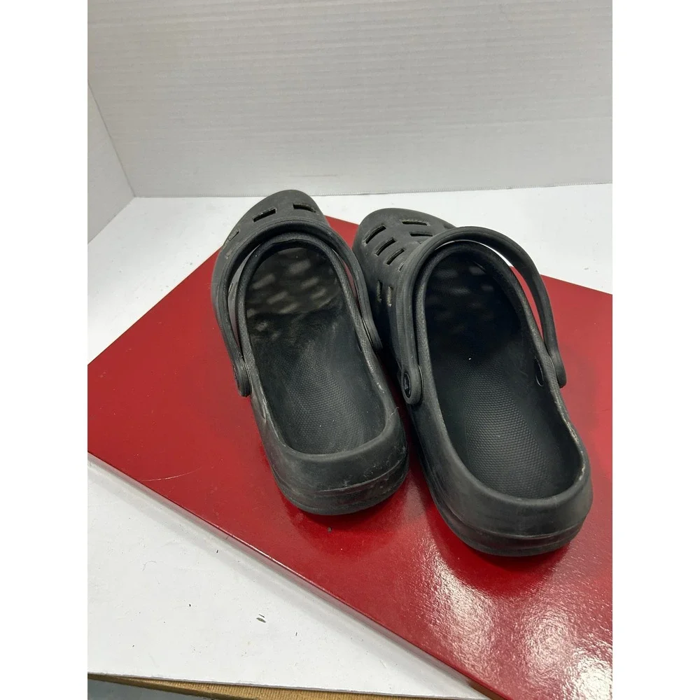Airwalk Perforated Clog Shoes M9 W11 Black Slip On Heel Strap Gorpcore Utility